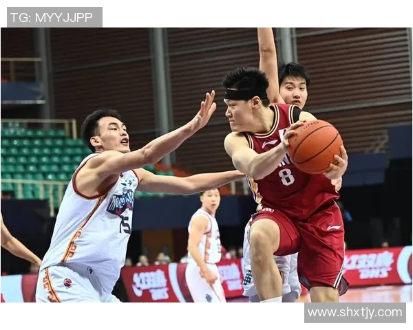 南京篮球队在世锦赛中的强势表现与未来发展潜力分析 南京篮球队在世锦赛中的强势表现与未来发展潜力分析